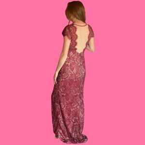 Windsor Burgundy lace overlay maxi sheath evening dress cap sleeves & open back